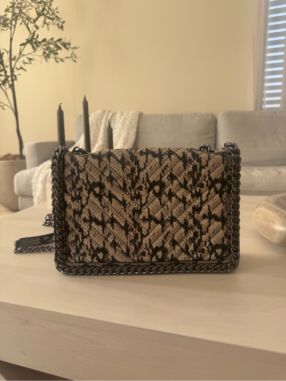 Aldo Snake-Embossed Chain Shoulder Bag — Beige & Black